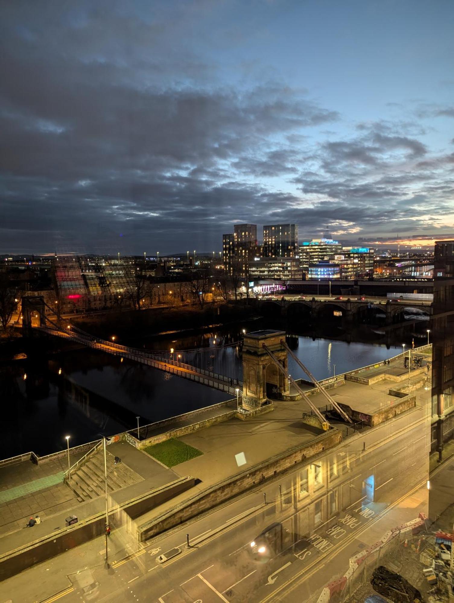 Glasgow City Centre Waterfront Apartment 外观 照片