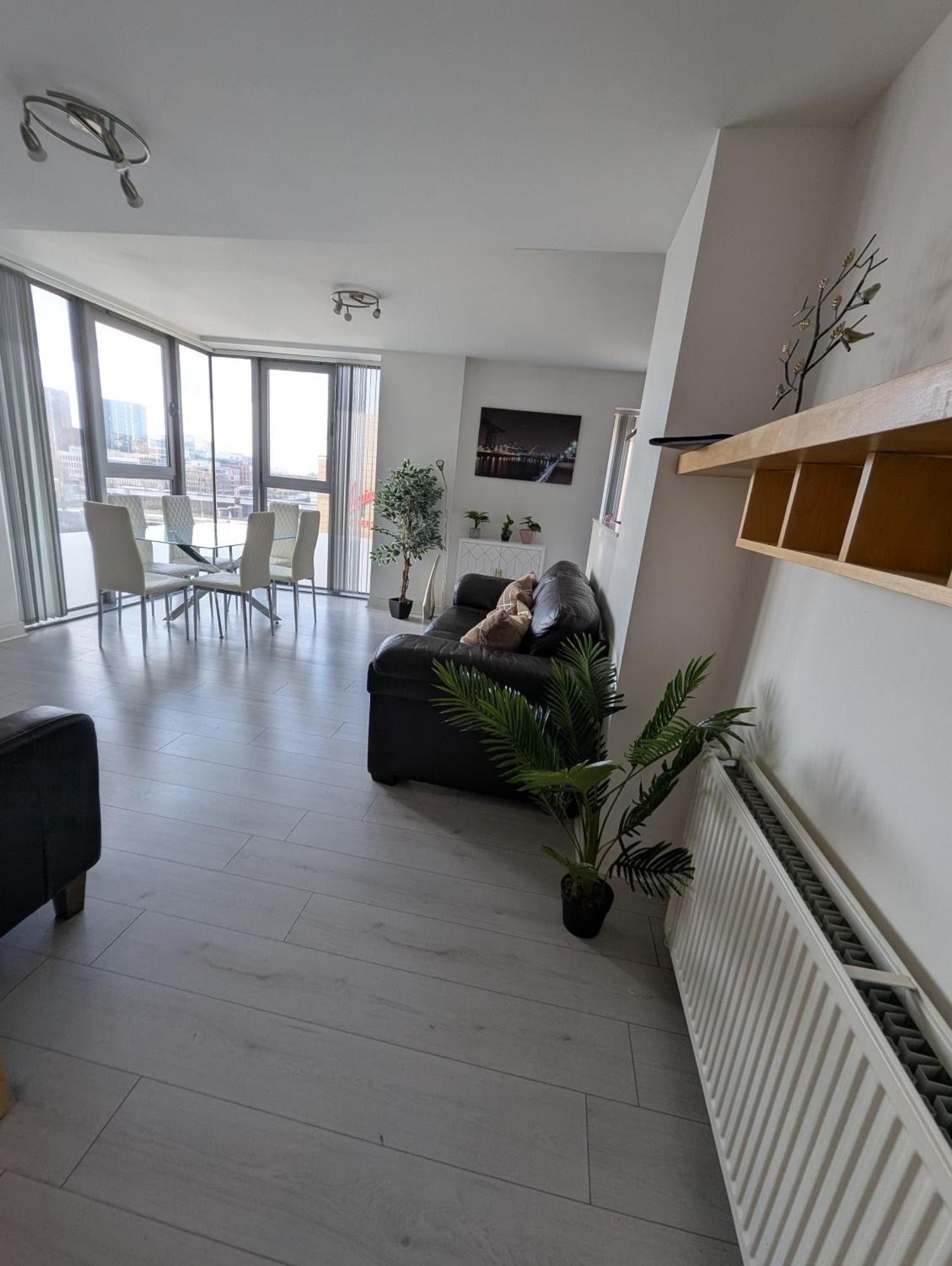 Glasgow City Centre Waterfront Apartment 外观 照片